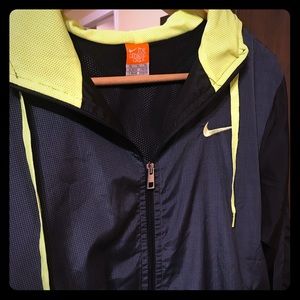 Nike windbreaker jacket
